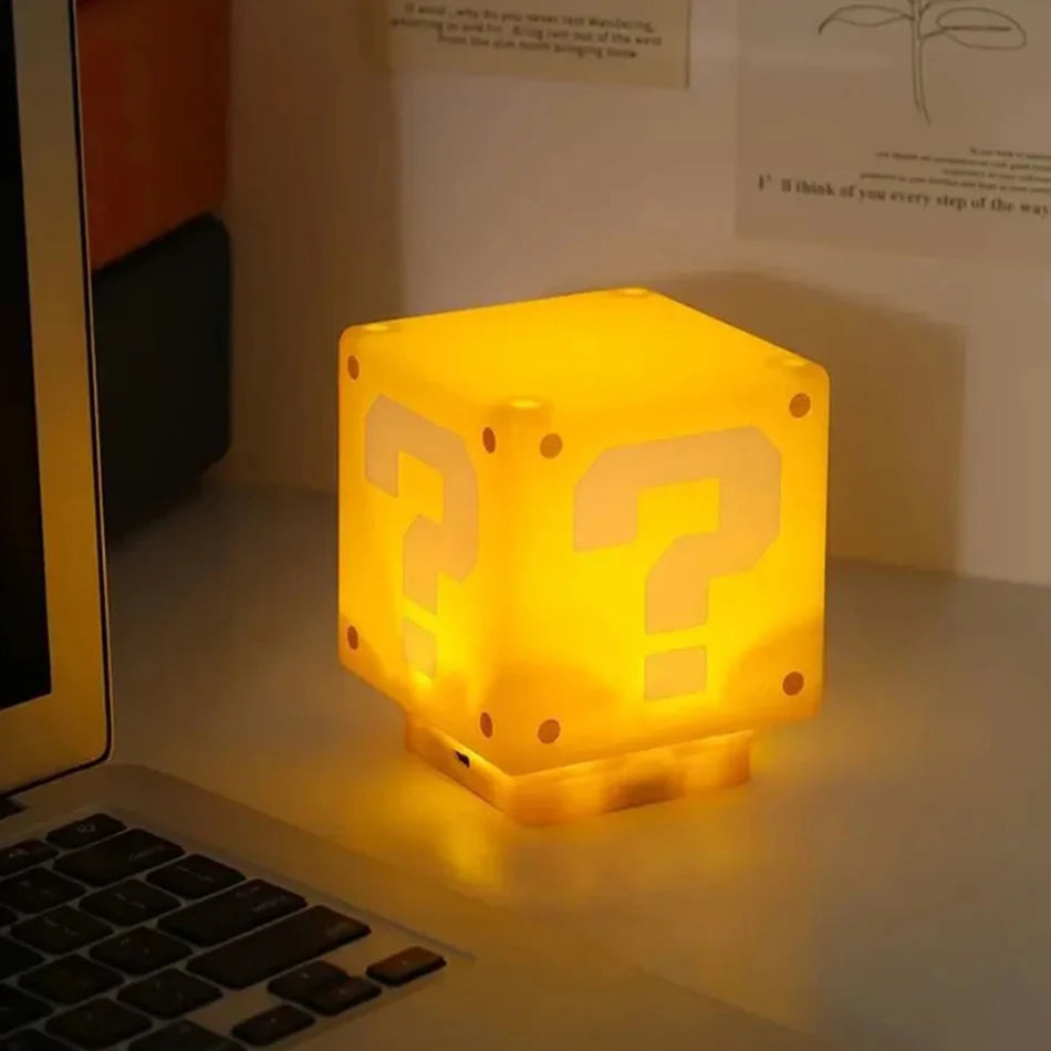 Lampe de chevet Mario