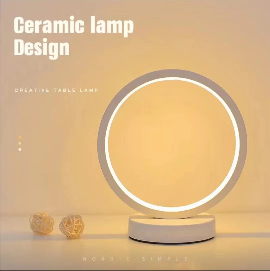Lampe de chevet simple
